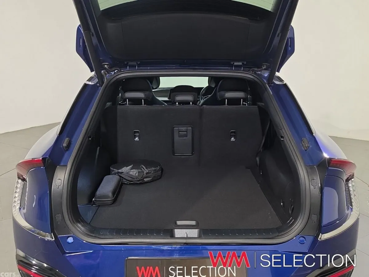 Kia EV6 MPV, Electric, 2024, Blue