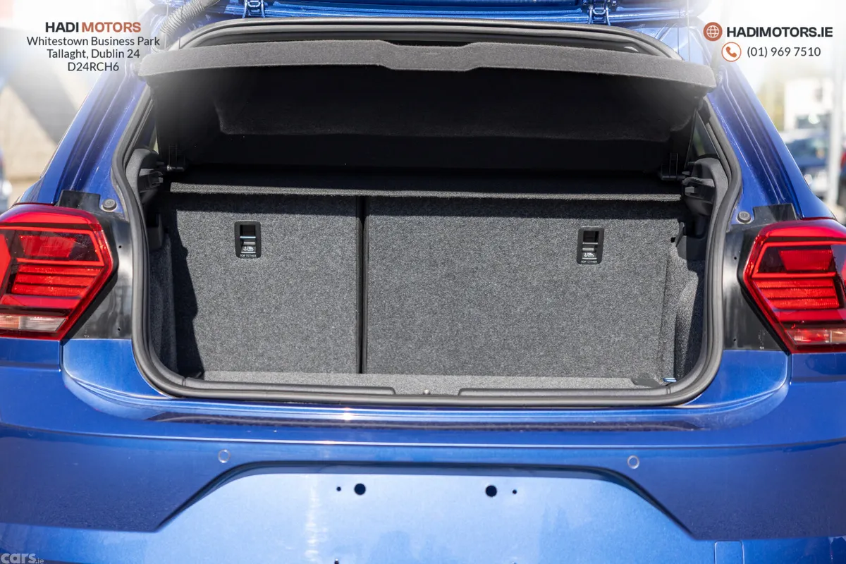 Volkswagen Polo Hatchback, Petrol, 2019, Blue