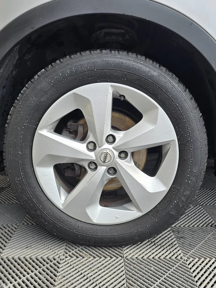 Nissan Qashqai MPV, Petrol, 2018, Grey
