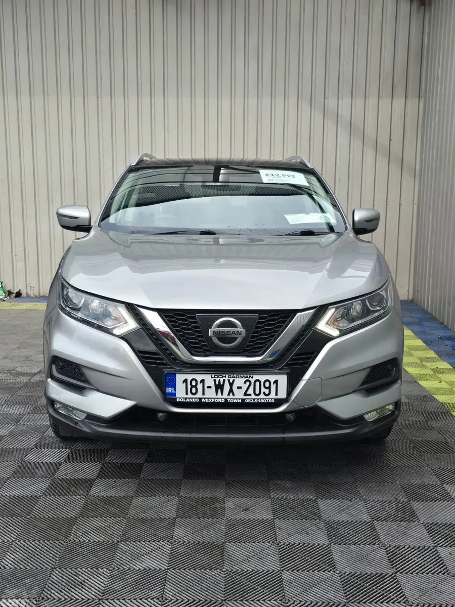 Nissan Qashqai MPV, Petrol, 2018, Grey