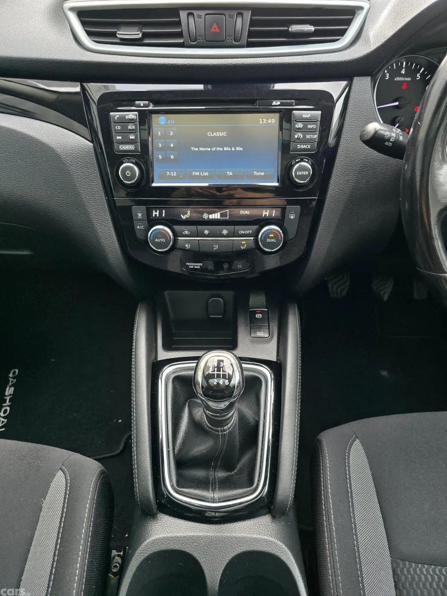 Nissan Qashqai MPV, Petrol, 2018, Grey