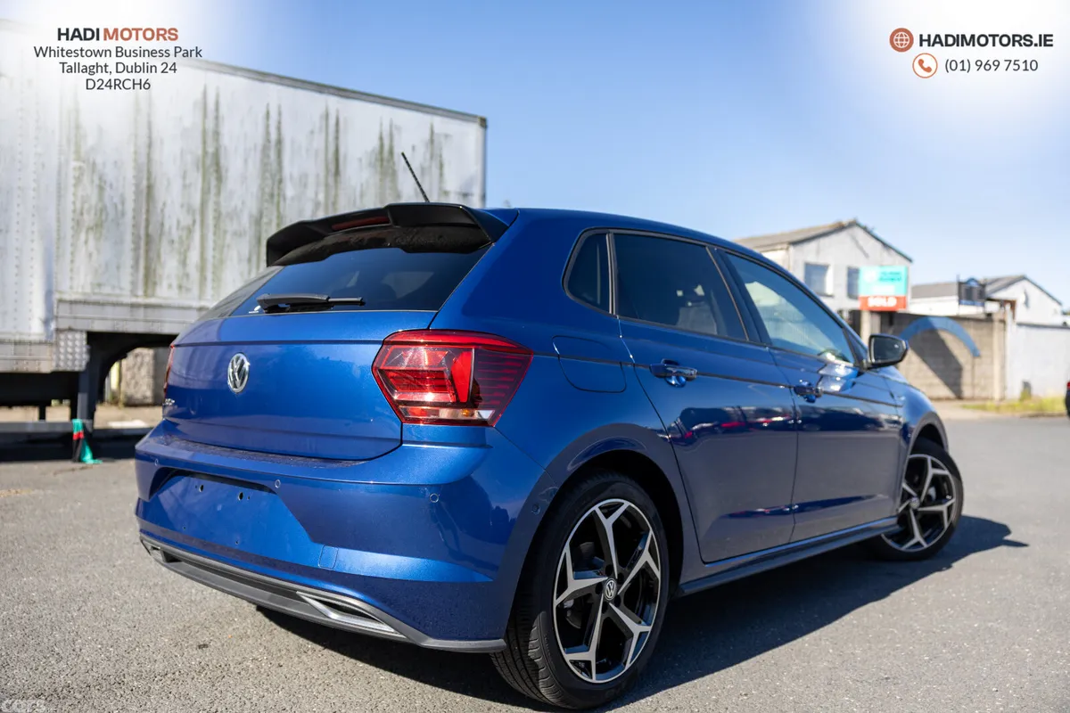 Volkswagen Polo Hatchback, Petrol, 2019, Blue