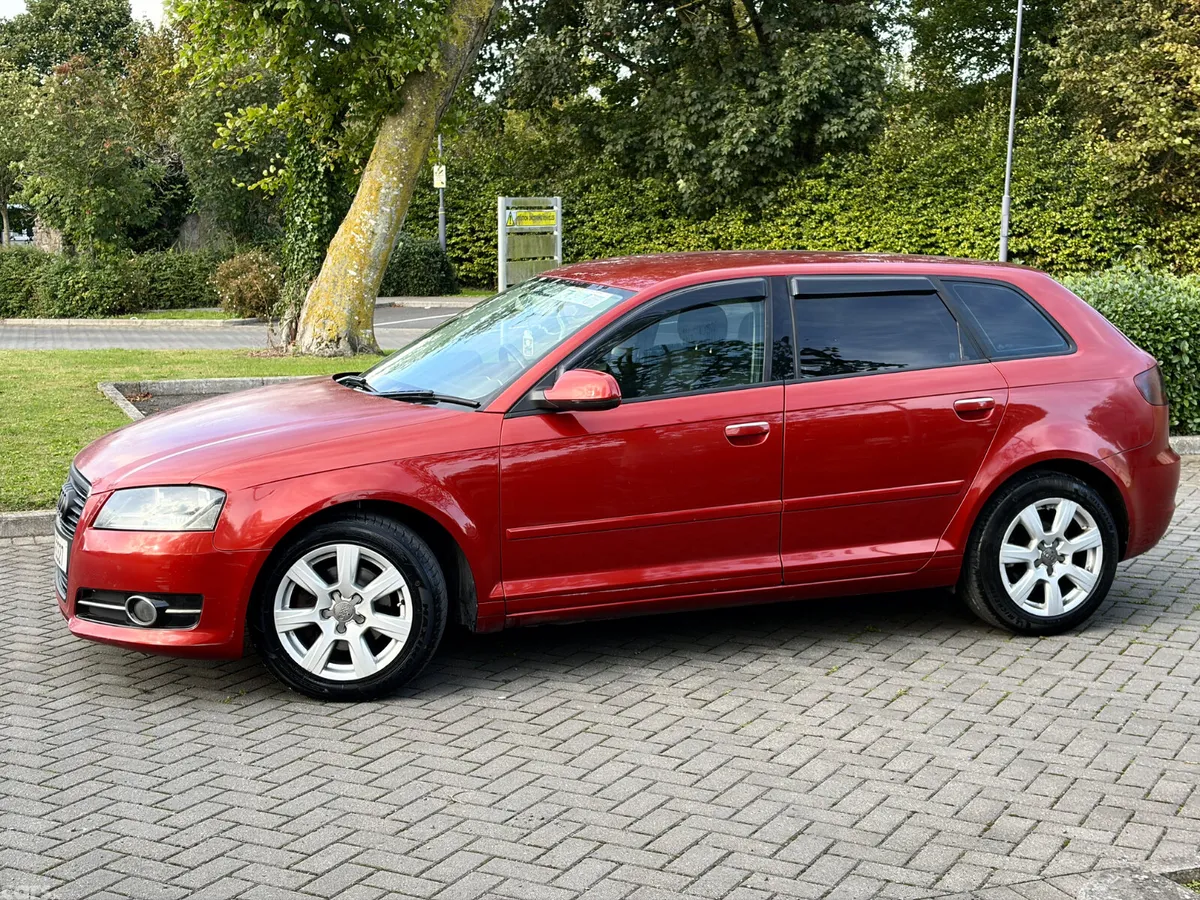 Audi A3 Hatchback, Diesel, 2011, Red