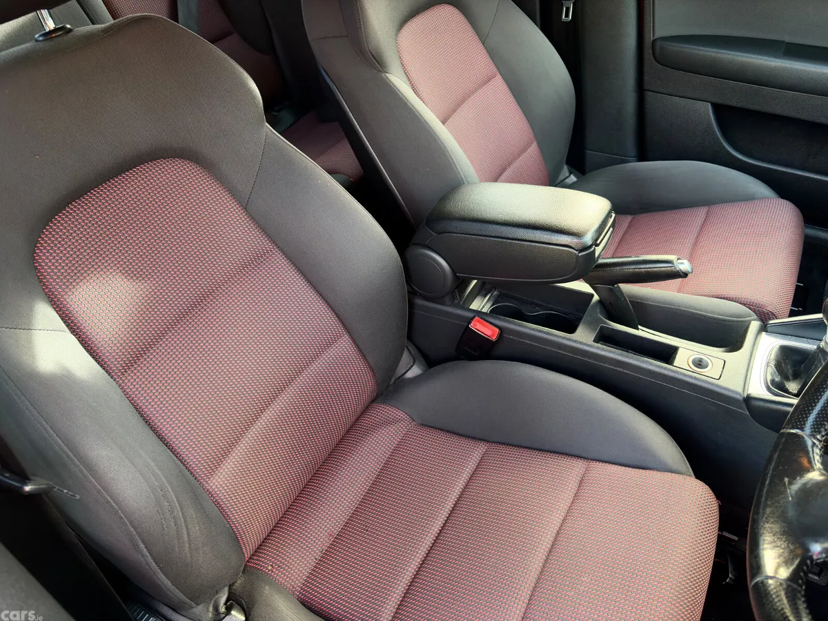 Audi A3 Hatchback, Diesel, 2011, Red