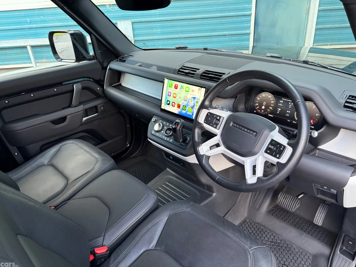 Land Rover Defender Van, Diesel, 2025, Black