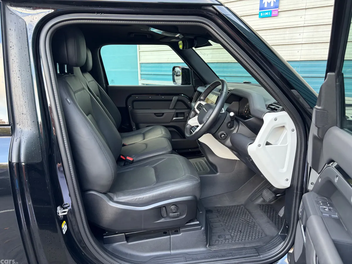 Land Rover Defender Van, Diesel, 2025, Black