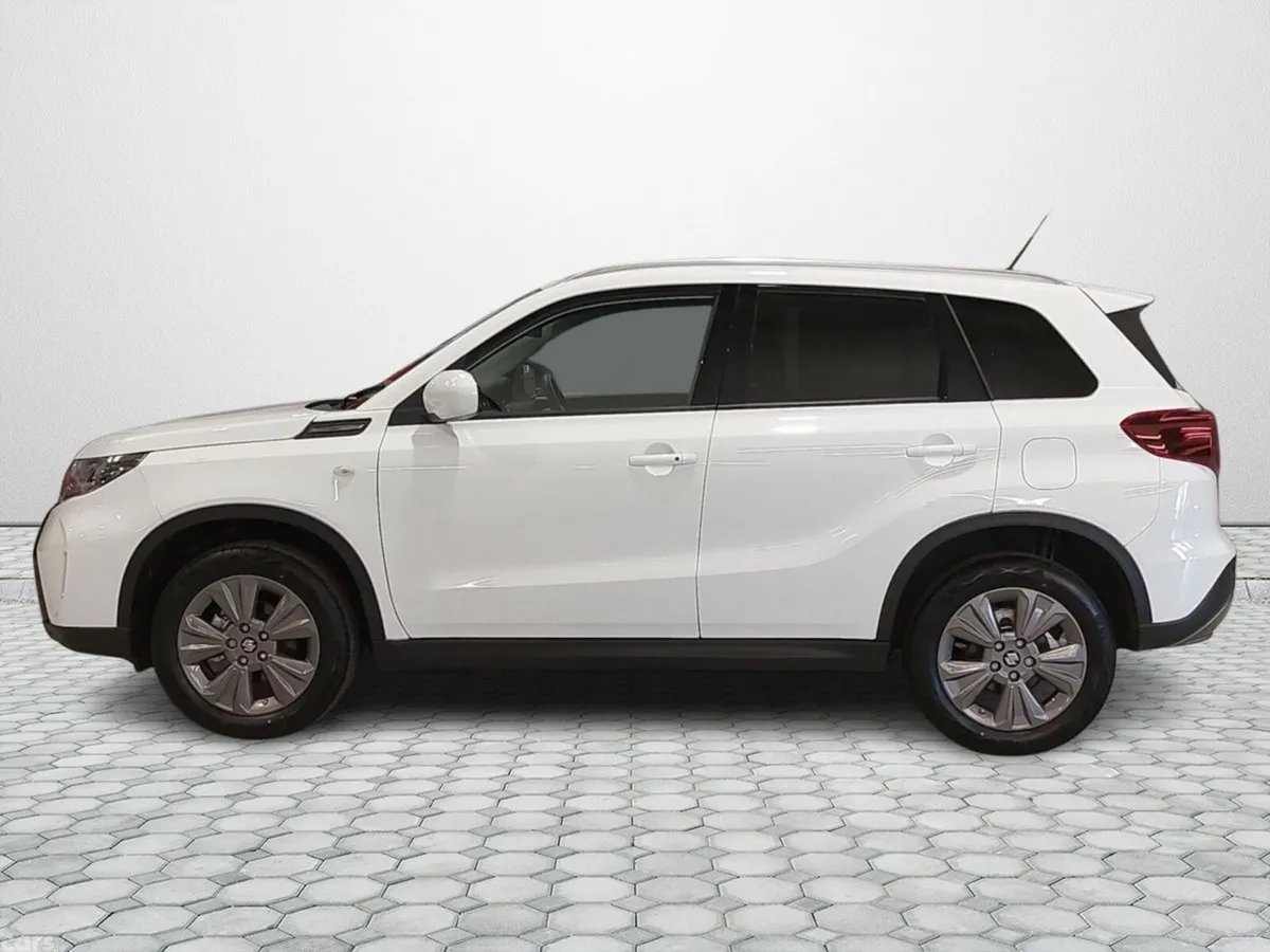 Suzuki Vitara SUV, Petrol Hybrid, 2026, White
