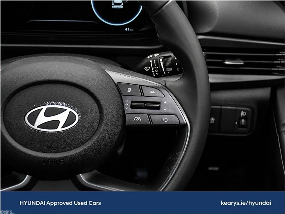 Hyundai i20 Hatchback, Petrol, 2024, Green