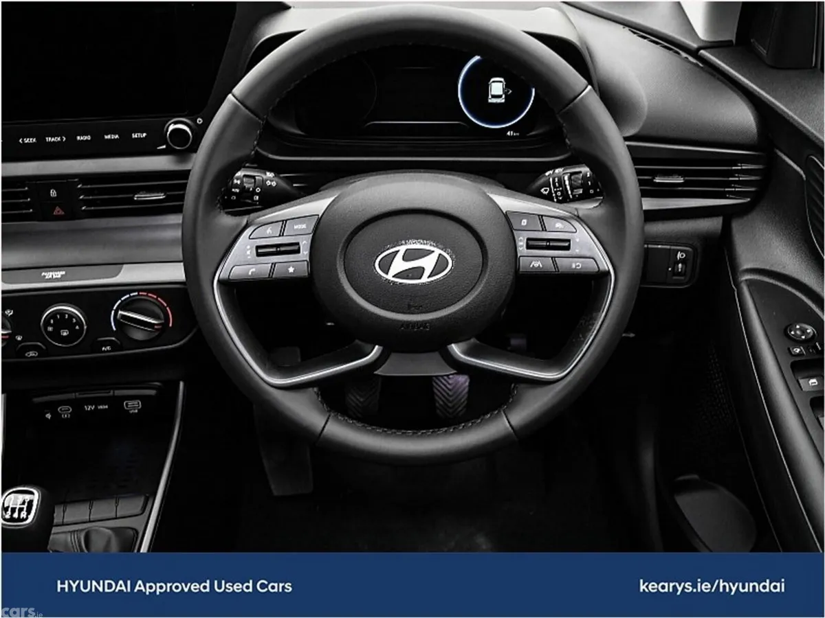 Hyundai i20 Hatchback, Petrol, 2024, Green