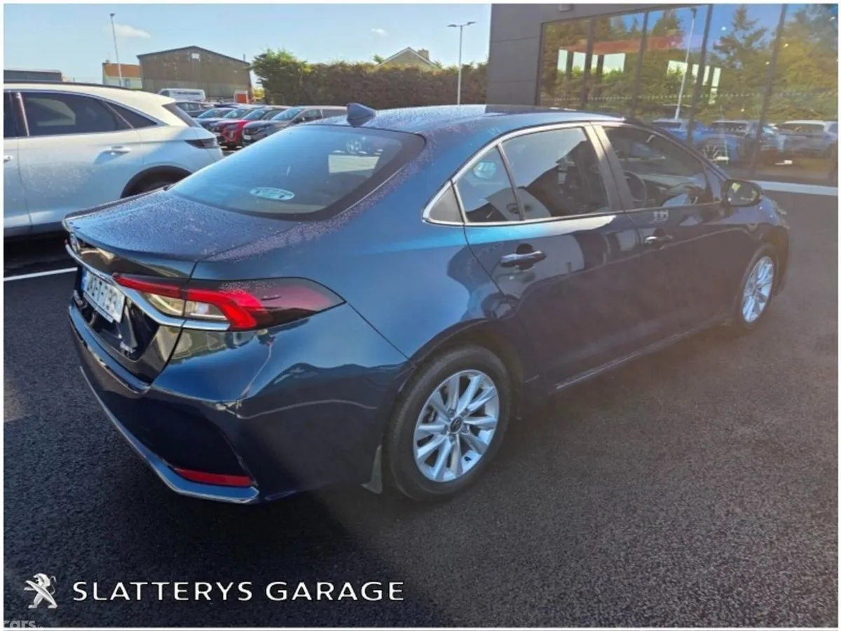 Toyota Corolla Saloon, Petrol Hybrid, 2024, Blue