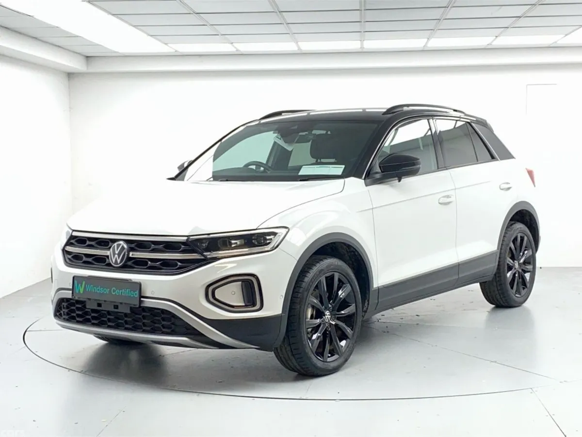 Volkswagen T-Roc SUV, Petrol, 2024, White
