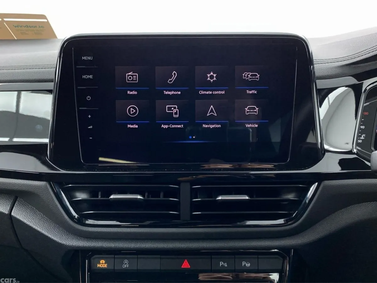Volkswagen T-Roc SUV, Petrol, 2024, White