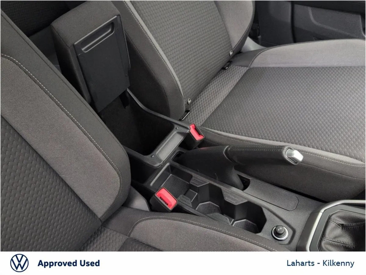 Volkswagen Taigo SUV, Petrol, 2026, Grey