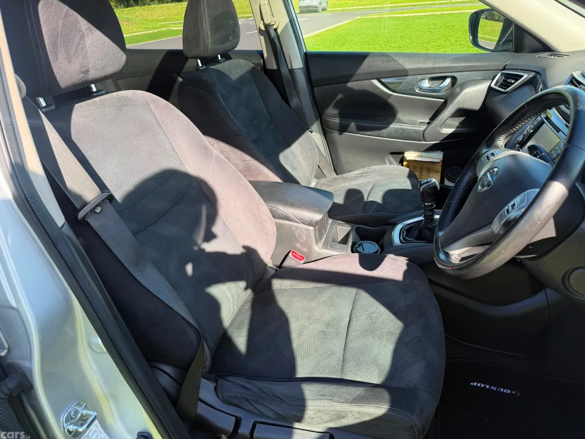 Nissan X-Trail SUV, Diesel, 2015, Silver