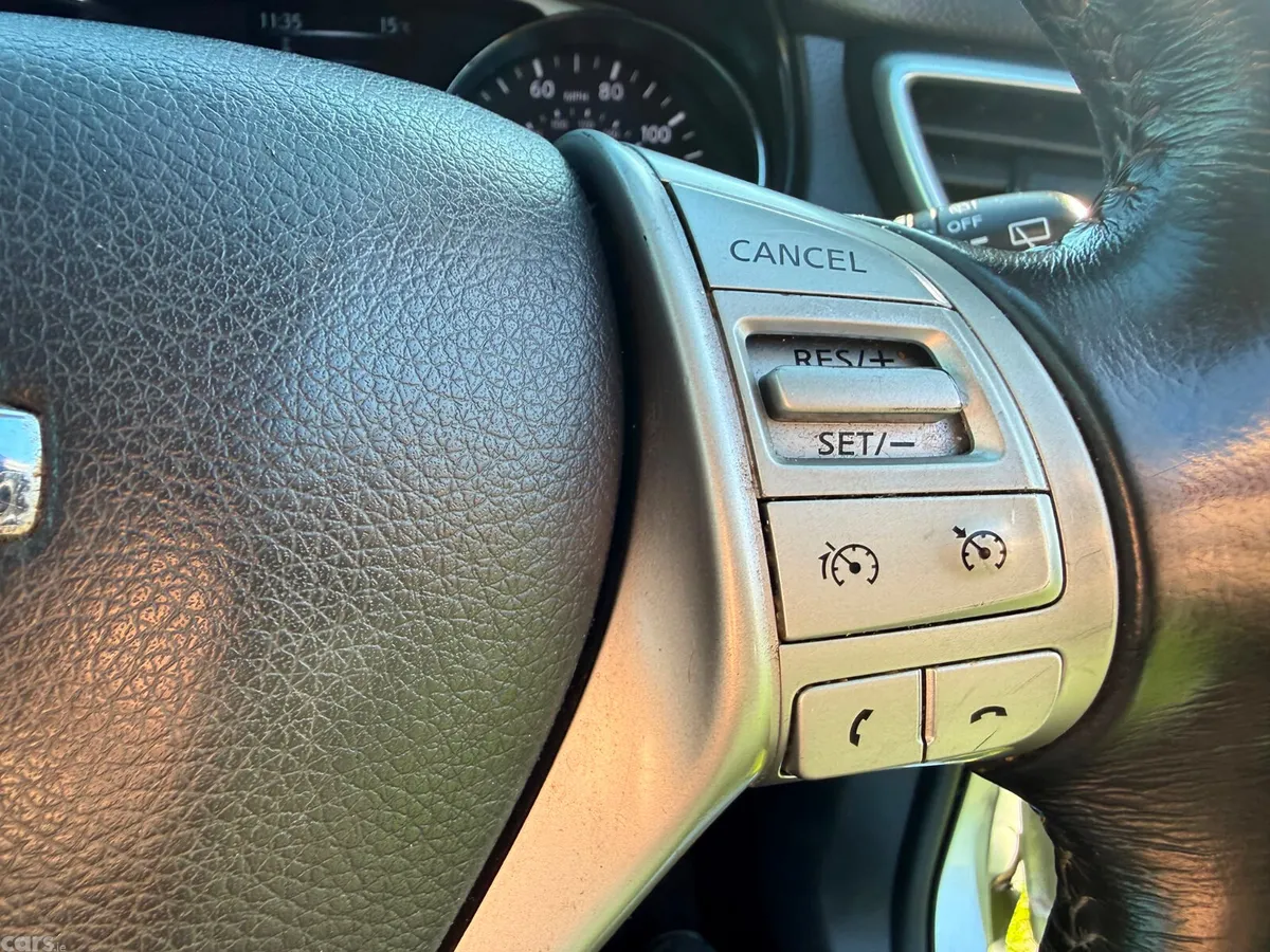Nissan X-Trail SUV, Diesel, 2015, Silver