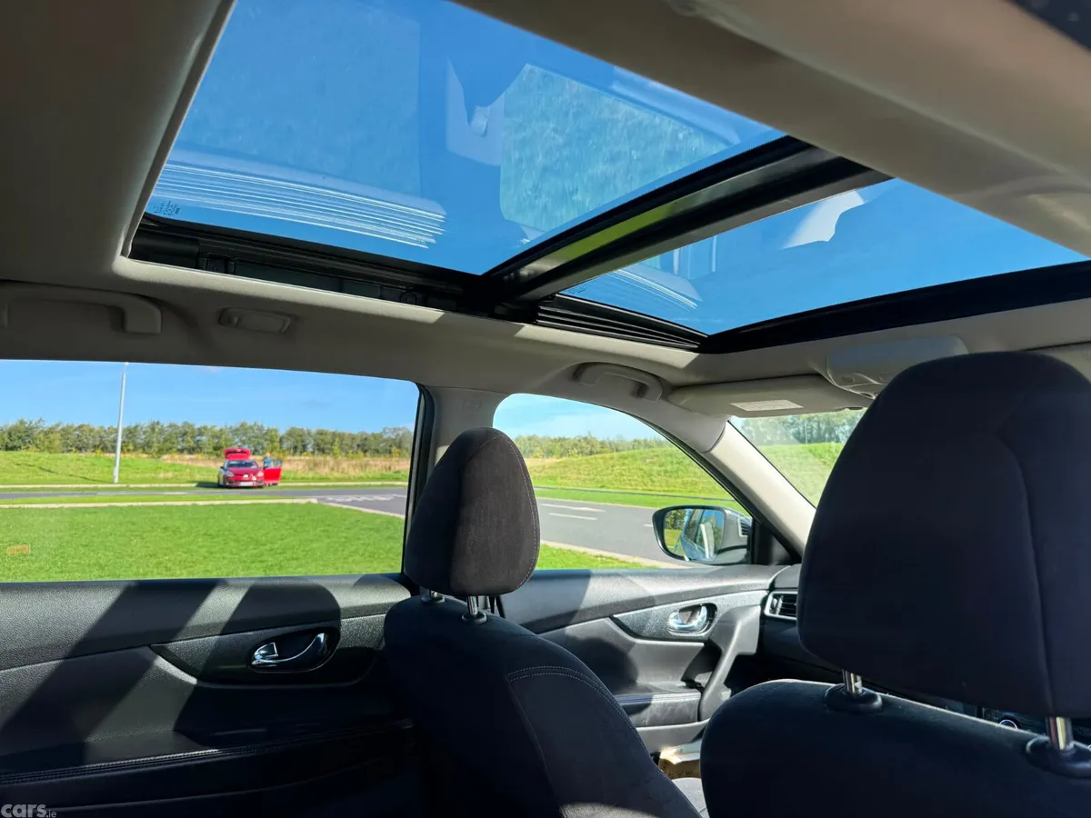Nissan X-Trail SUV, Diesel, 2015, Silver