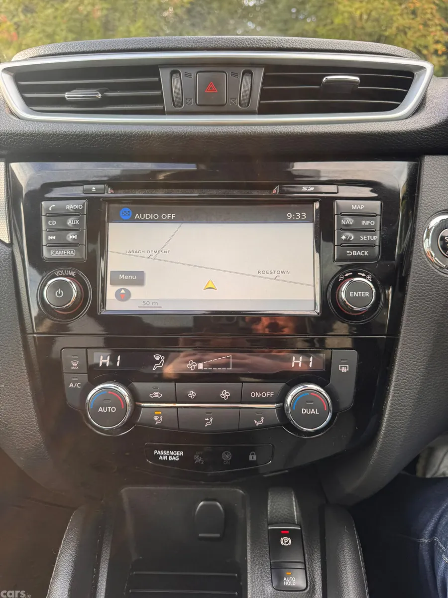 Nissan Qashqai Hatchback, Diesel, 2018, Black