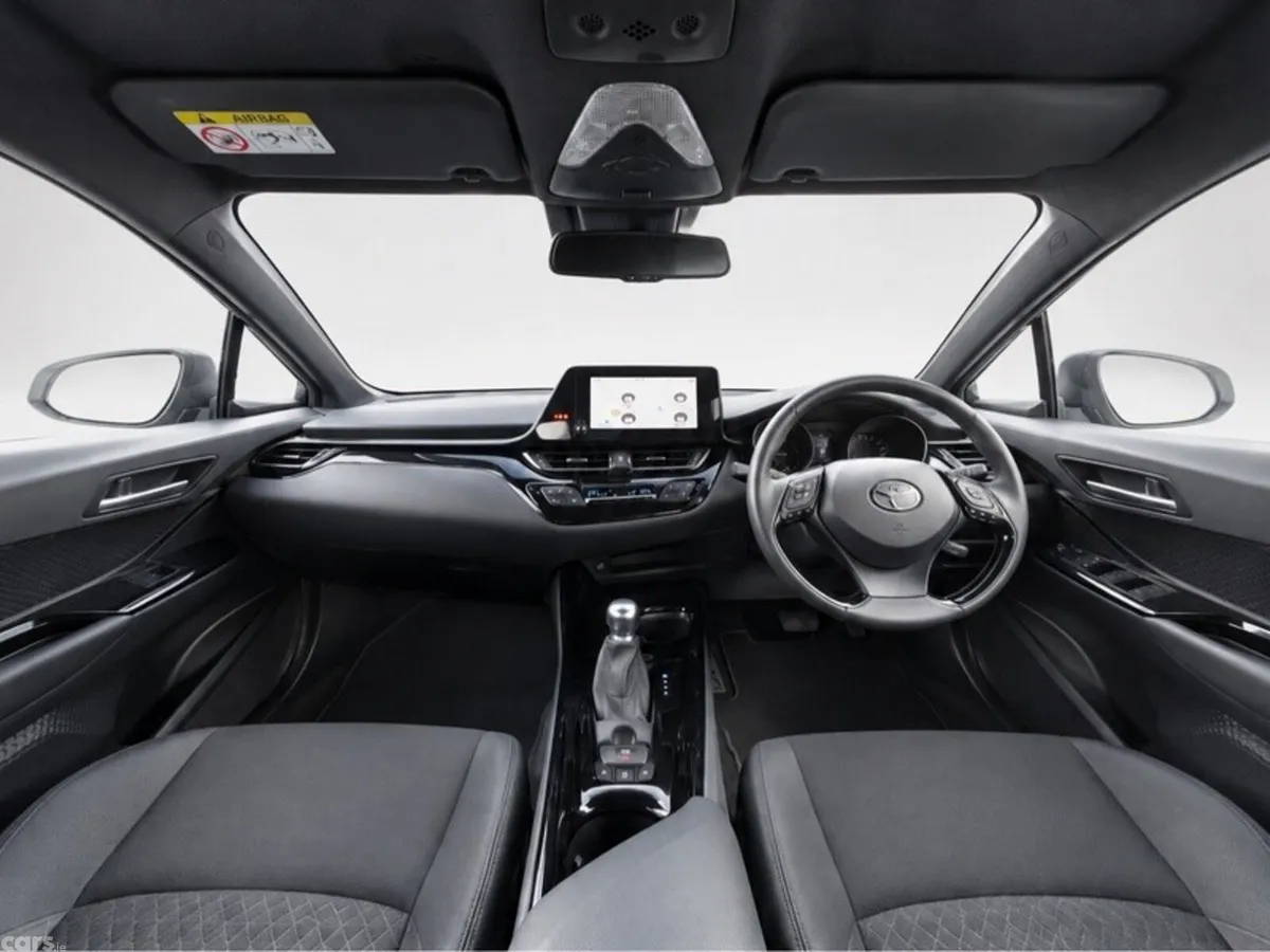 Toyota C-HR SUV, Petrol Hybrid, 2023, Grey