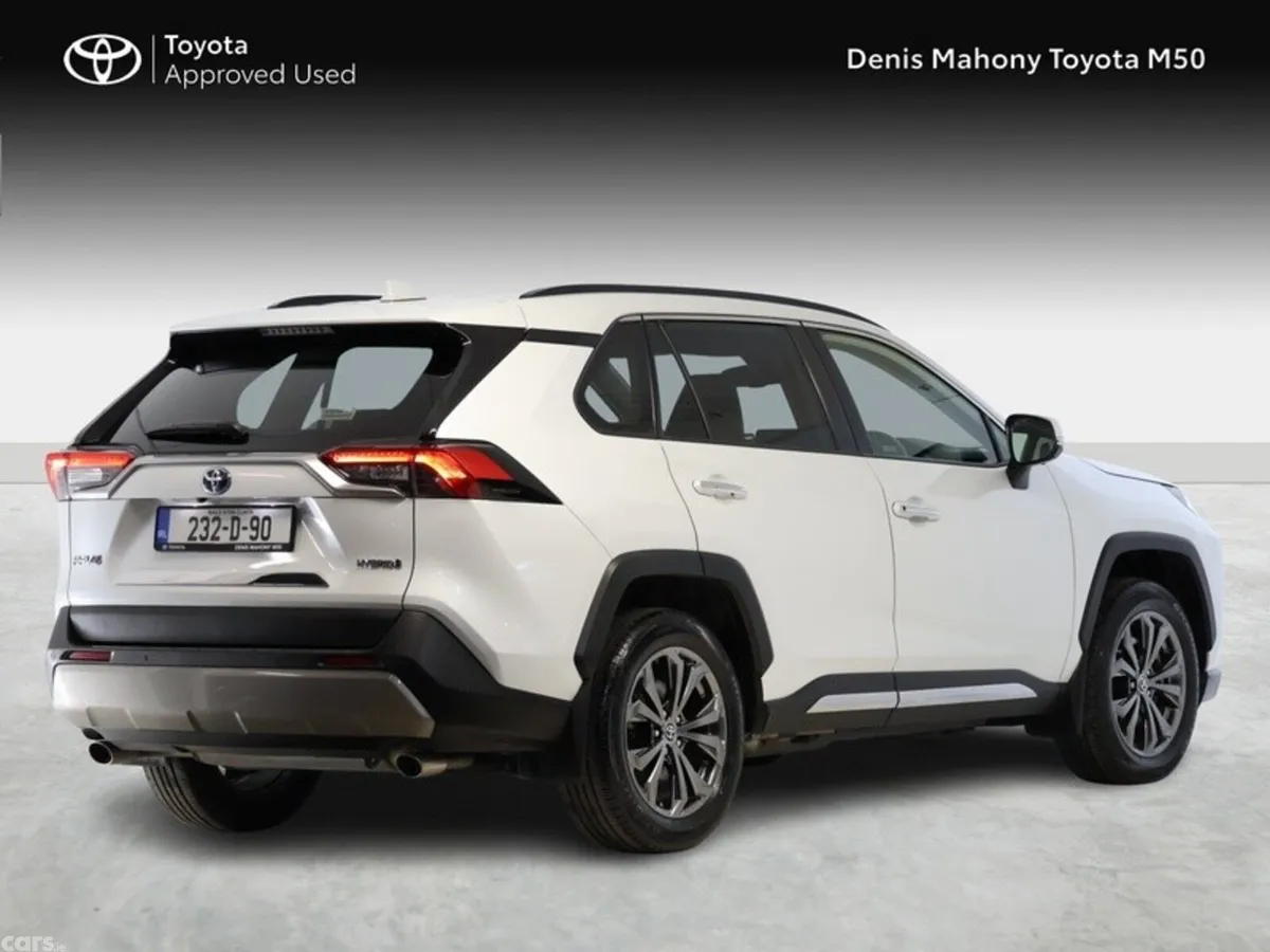 Toyota RAV4 SUV, Petrol Hybrid, 2023, White