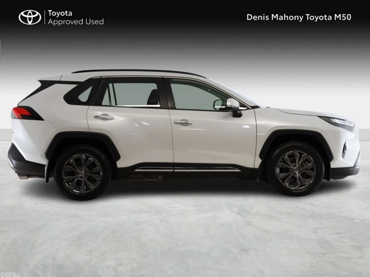 Toyota RAV4 SUV, Petrol Hybrid, 2023, White