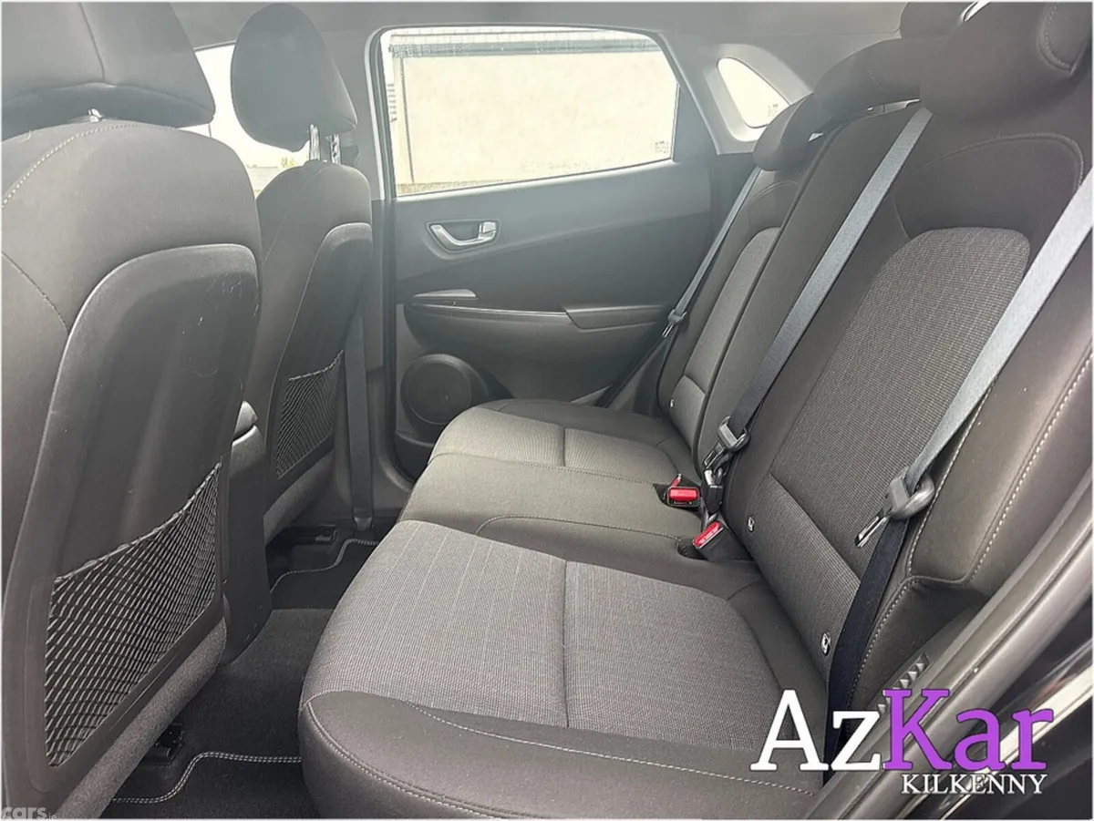 Hyundai KONA Hatchback, Diesel, 2021, Black