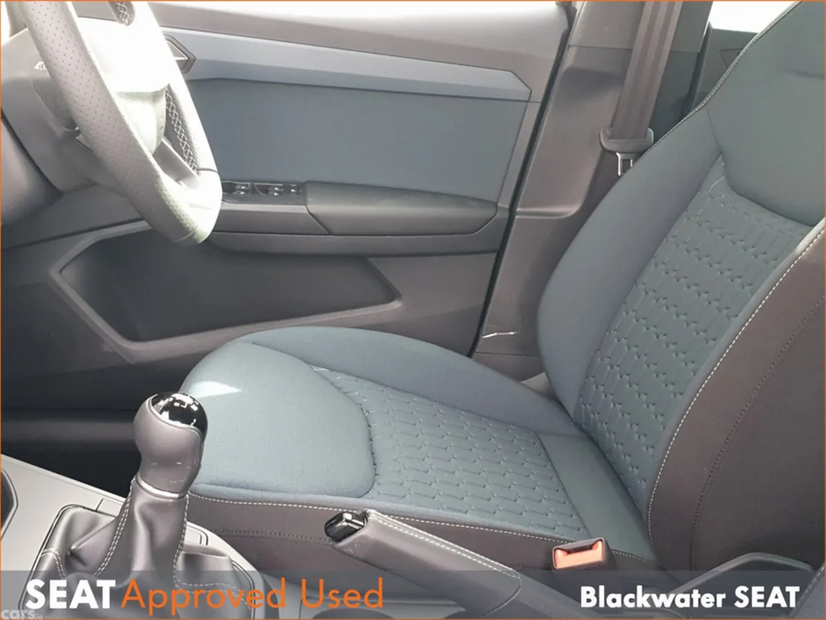 SEAT Arona Hatchback, Petrol, 2026, Black