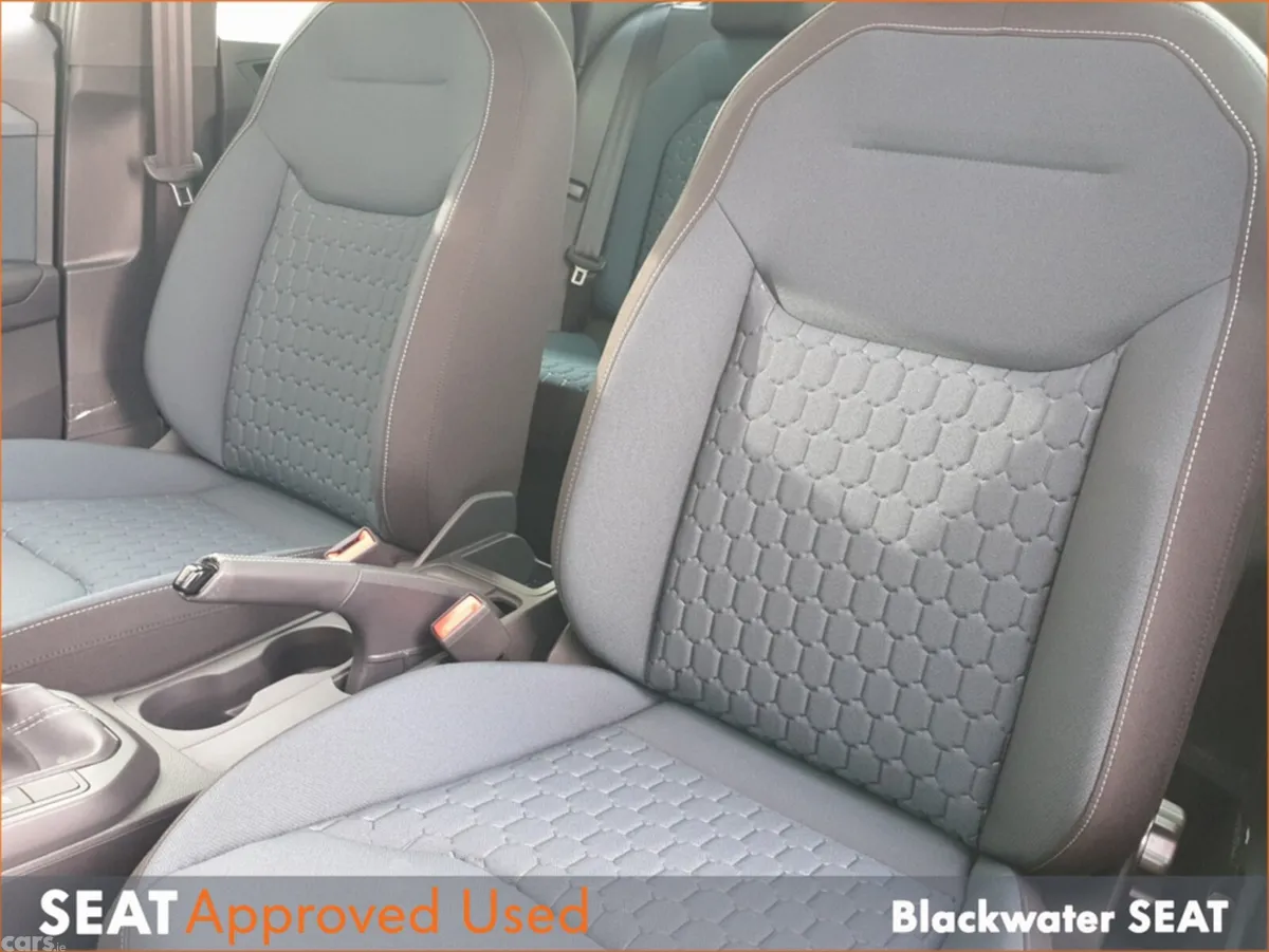 SEAT Arona Hatchback, Petrol, 2026, Black