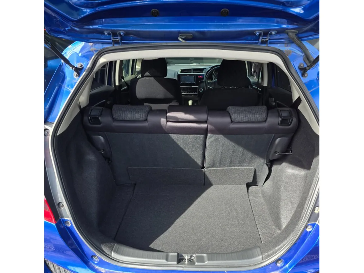 Honda Fit Hatchback, Petrol, 2015, Blue