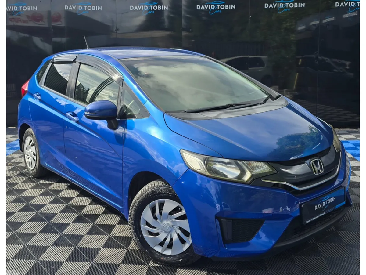 Honda Fit Hatchback, Petrol, 2015, Blue