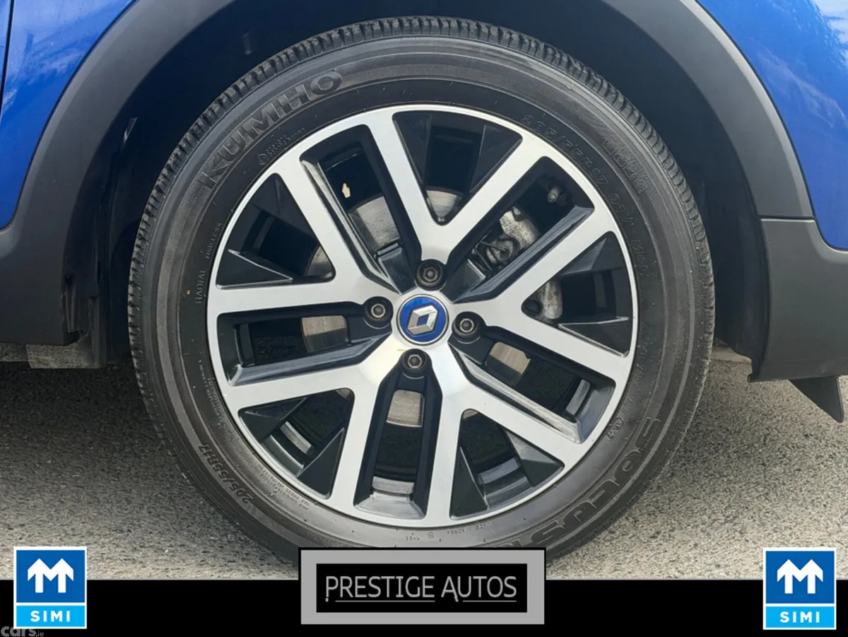 Renault Captur Hatchback, Petrol, 2019, Blue