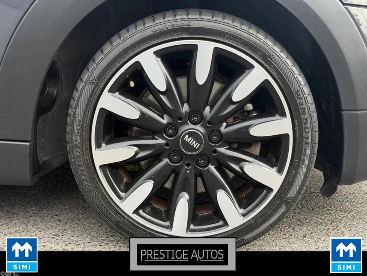 Mini Cooper Hatchback, Diesel, 2017, Grey
