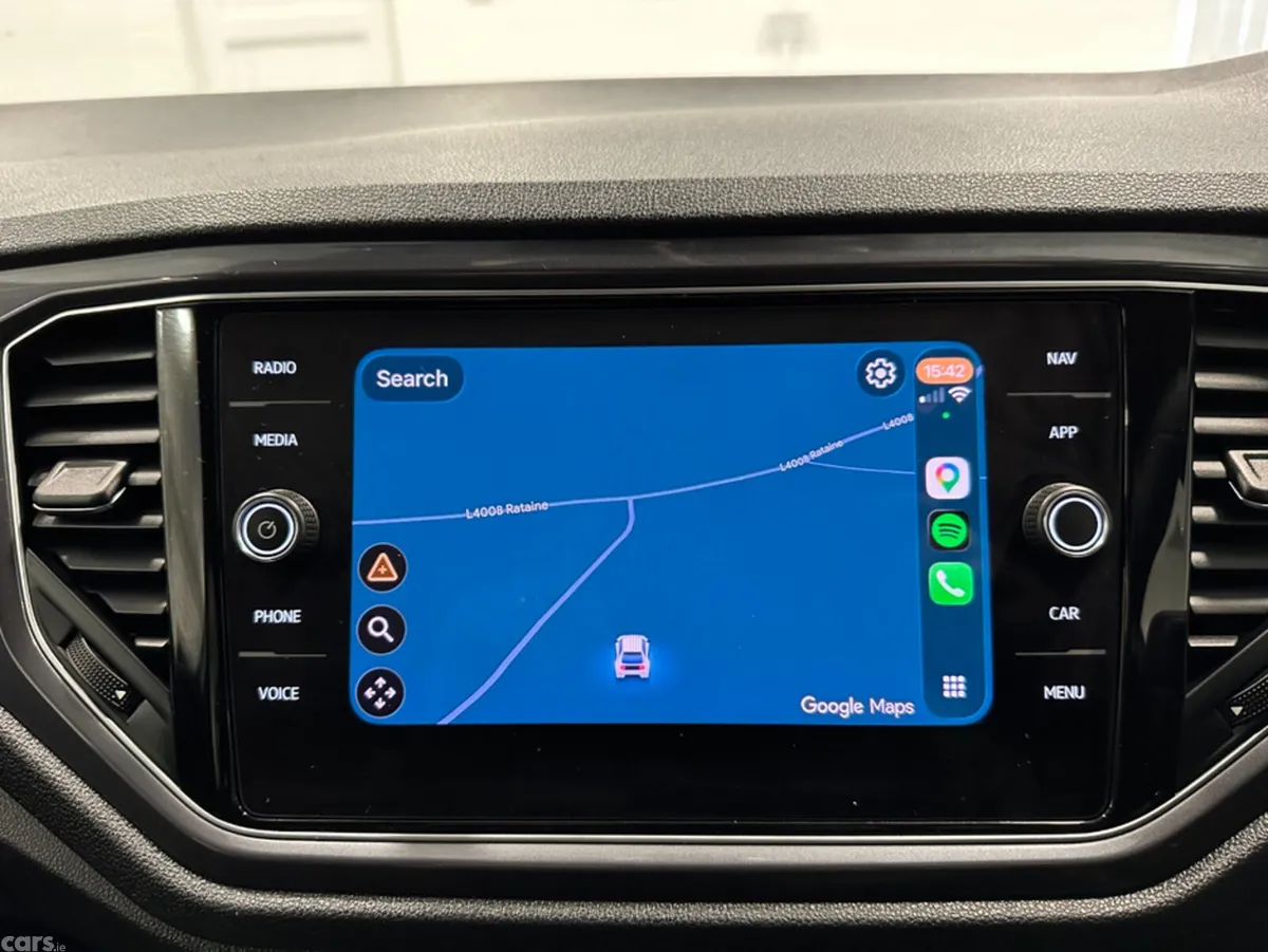 Volkswagen T-Roc SUV, Diesel, 2021, Silver