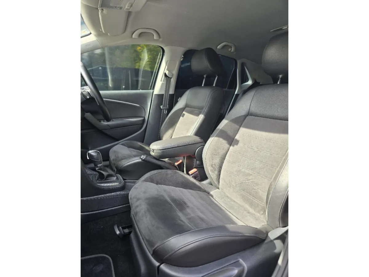 Volkswagen Polo Hatchback, Petrol, 2017, Black