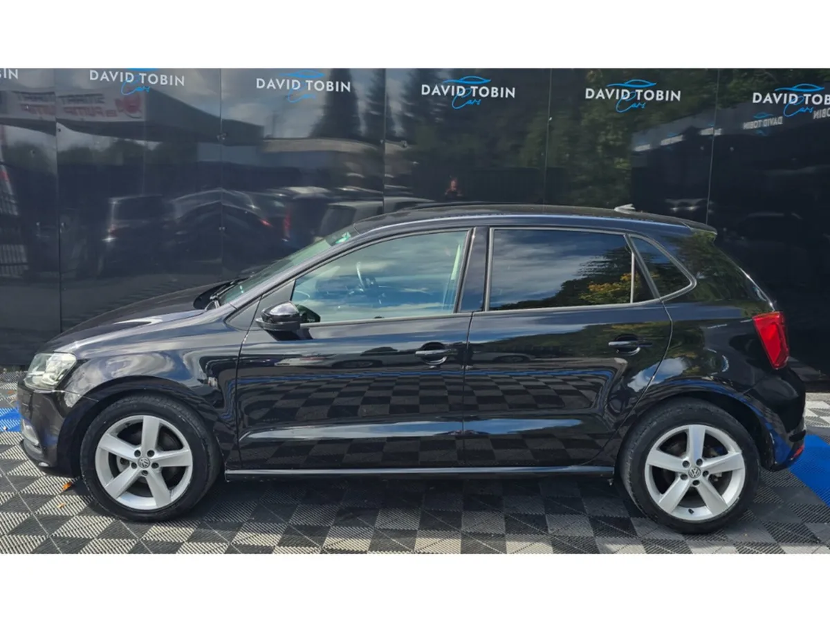 Volkswagen Polo Hatchback, Petrol, 2017, Black