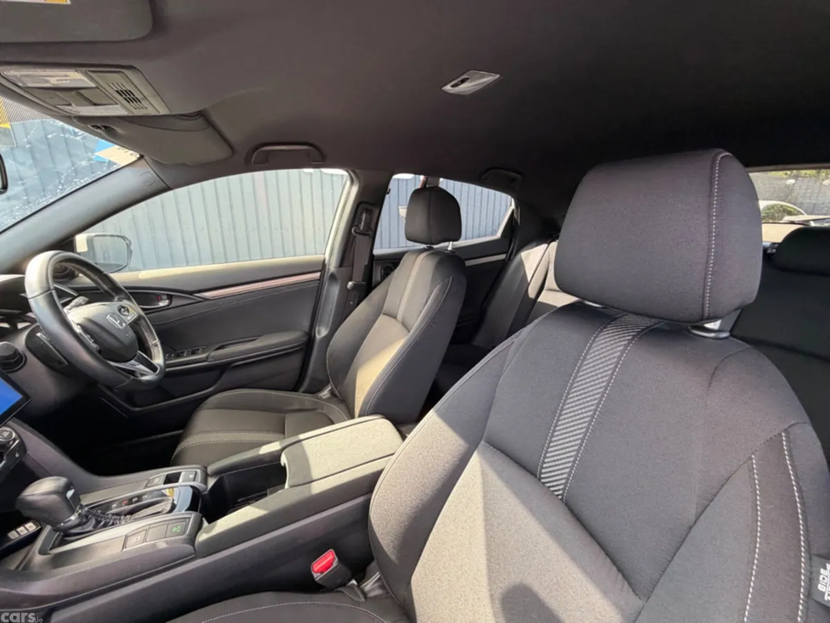 Honda Civic Saloon, Petrol, 2019, White