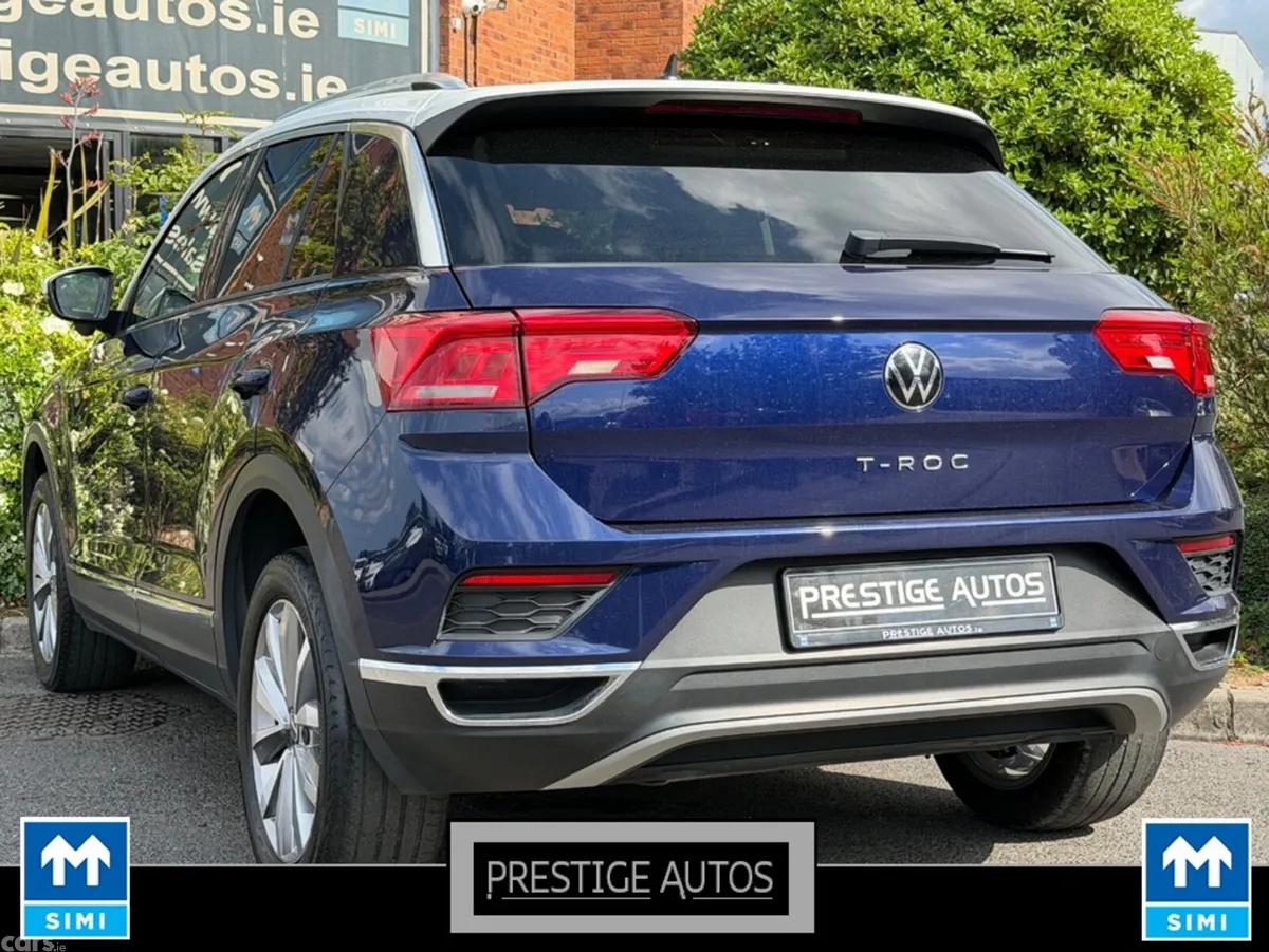 Volkswagen T-Roc SUV, Diesel, 2021, Blue