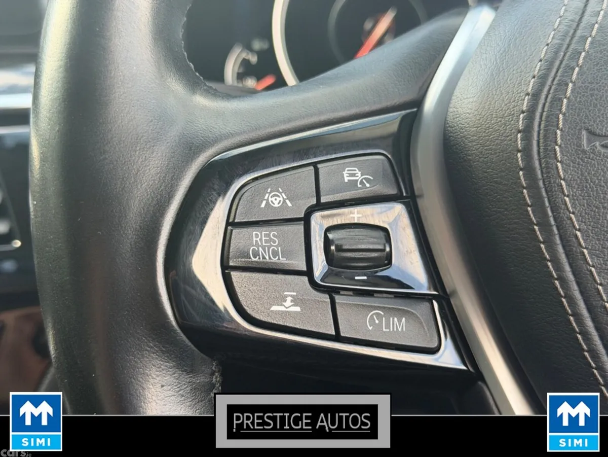 BMW 5-Series Saloon, Petrol Plug-in Hybrid, 2017, Grey