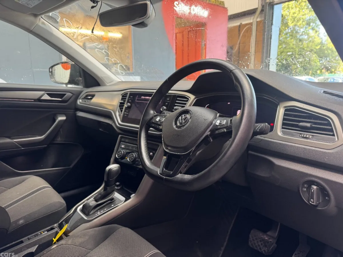 Volkswagen T-Roc SUV, Diesel, 2020, Black