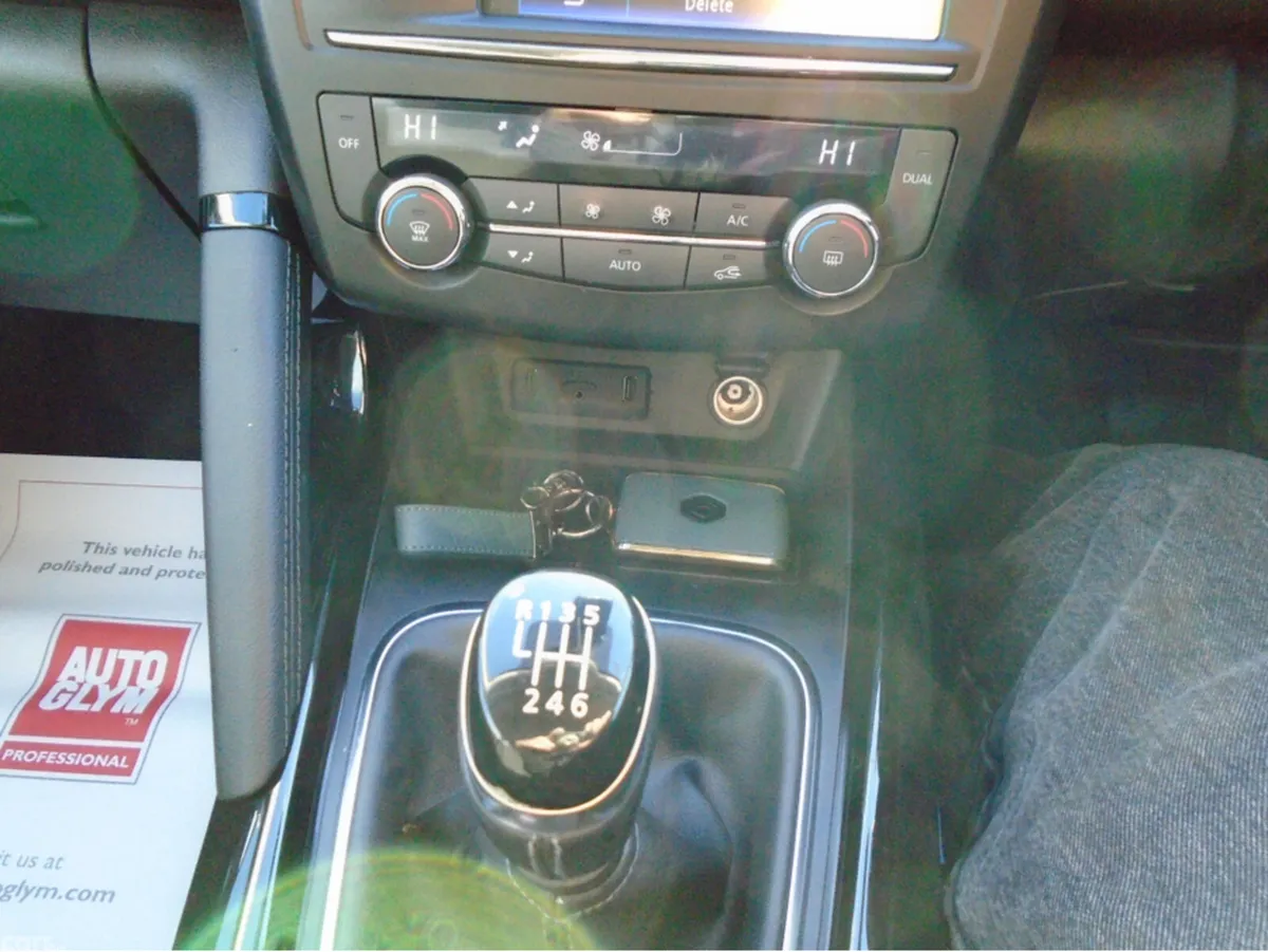 Renault Kadjar SUV, Diesel, 2015, Red