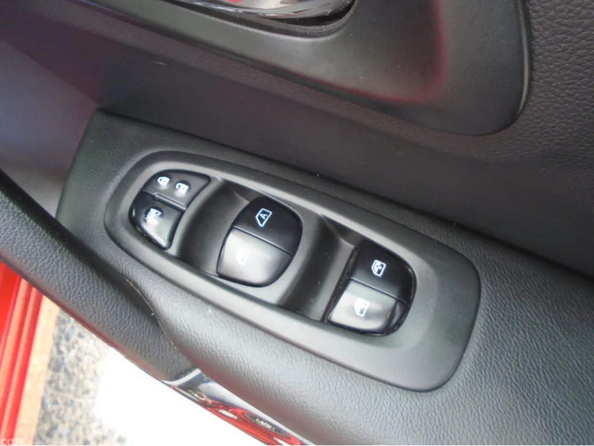 Renault Kadjar SUV, Diesel, 2015, Red