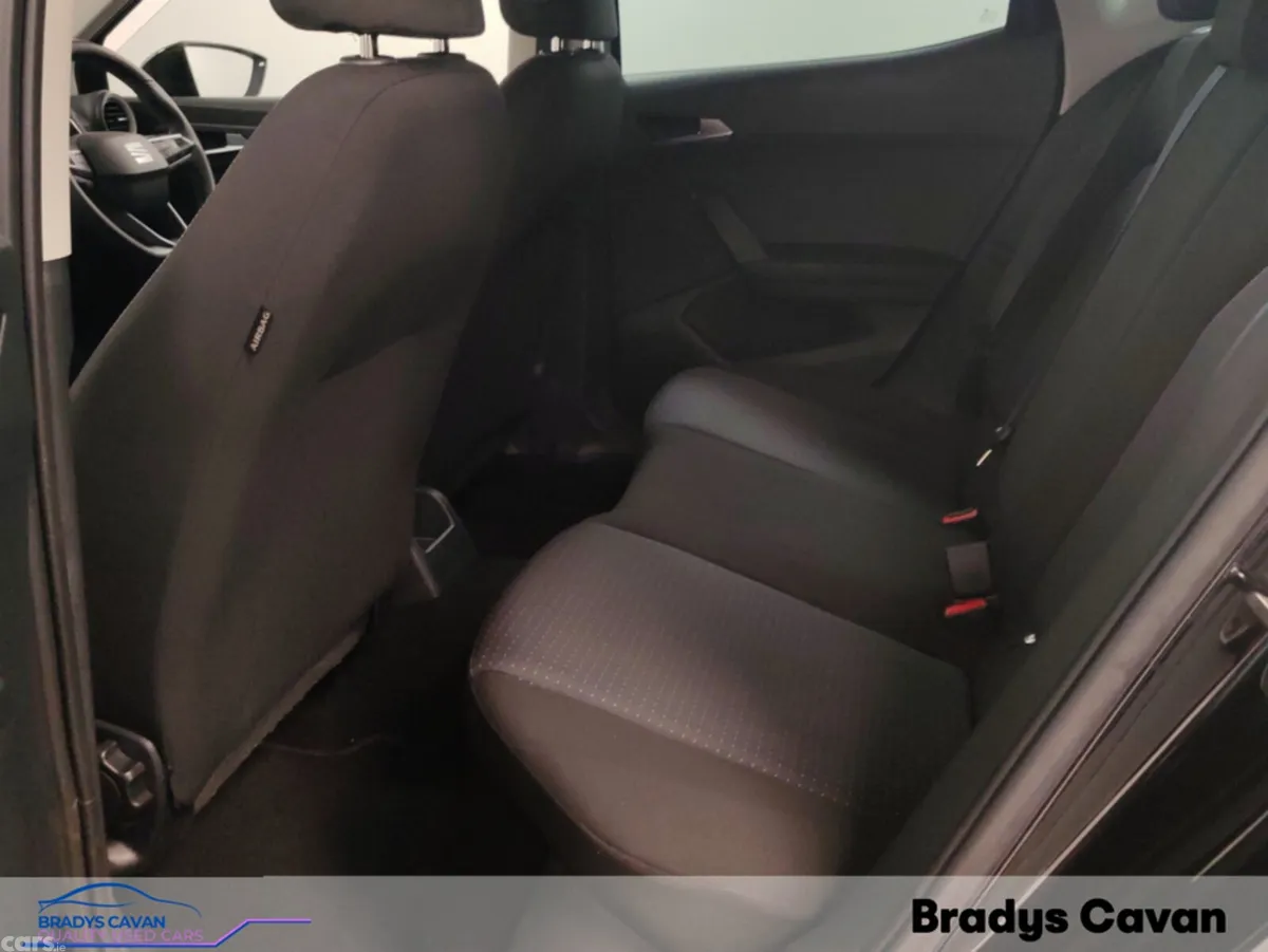 SEAT Arona Hatchback, Petrol, 2024, Black
