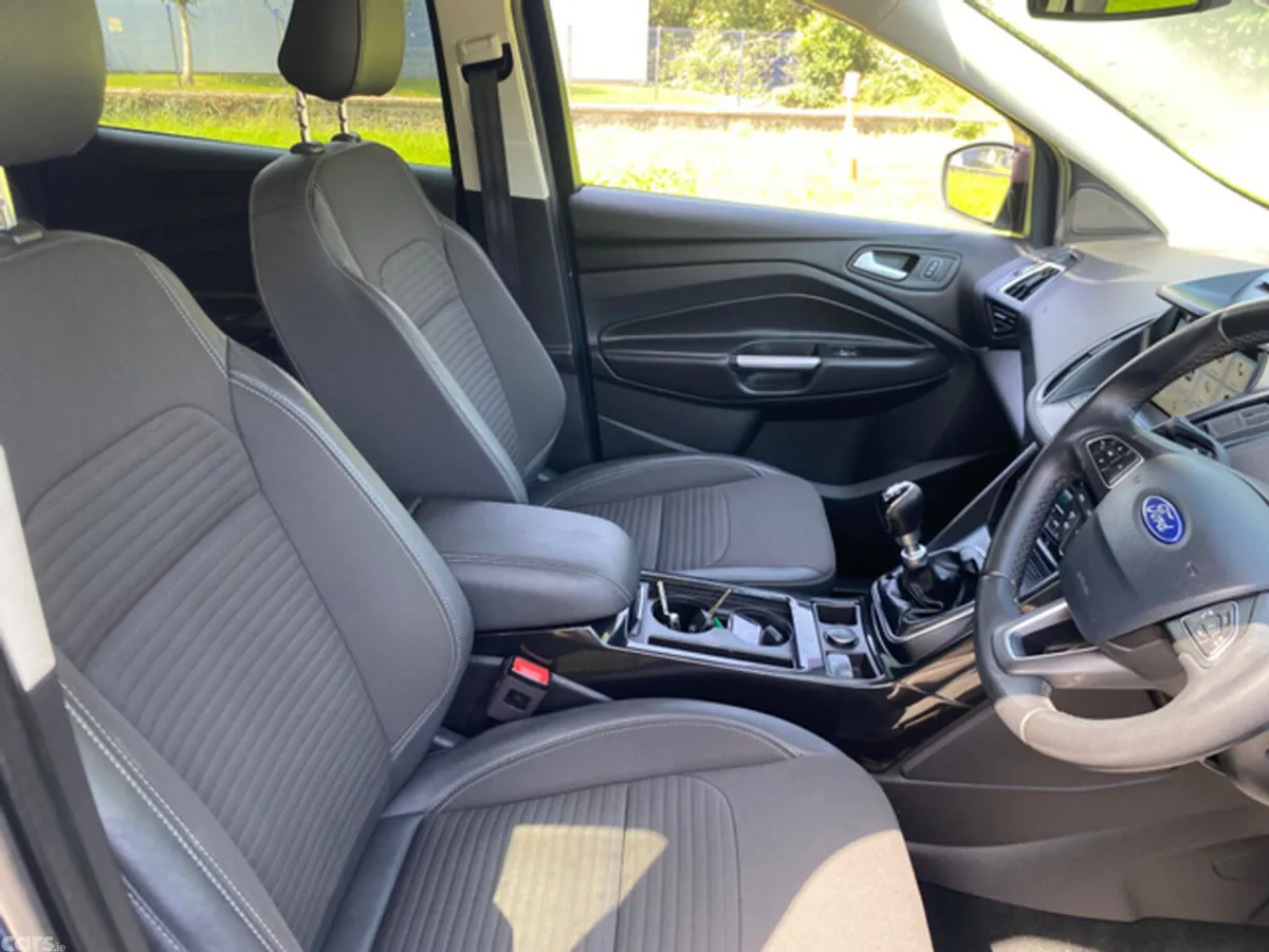 Ford Kuga MPV, Diesel, 2019, Blue