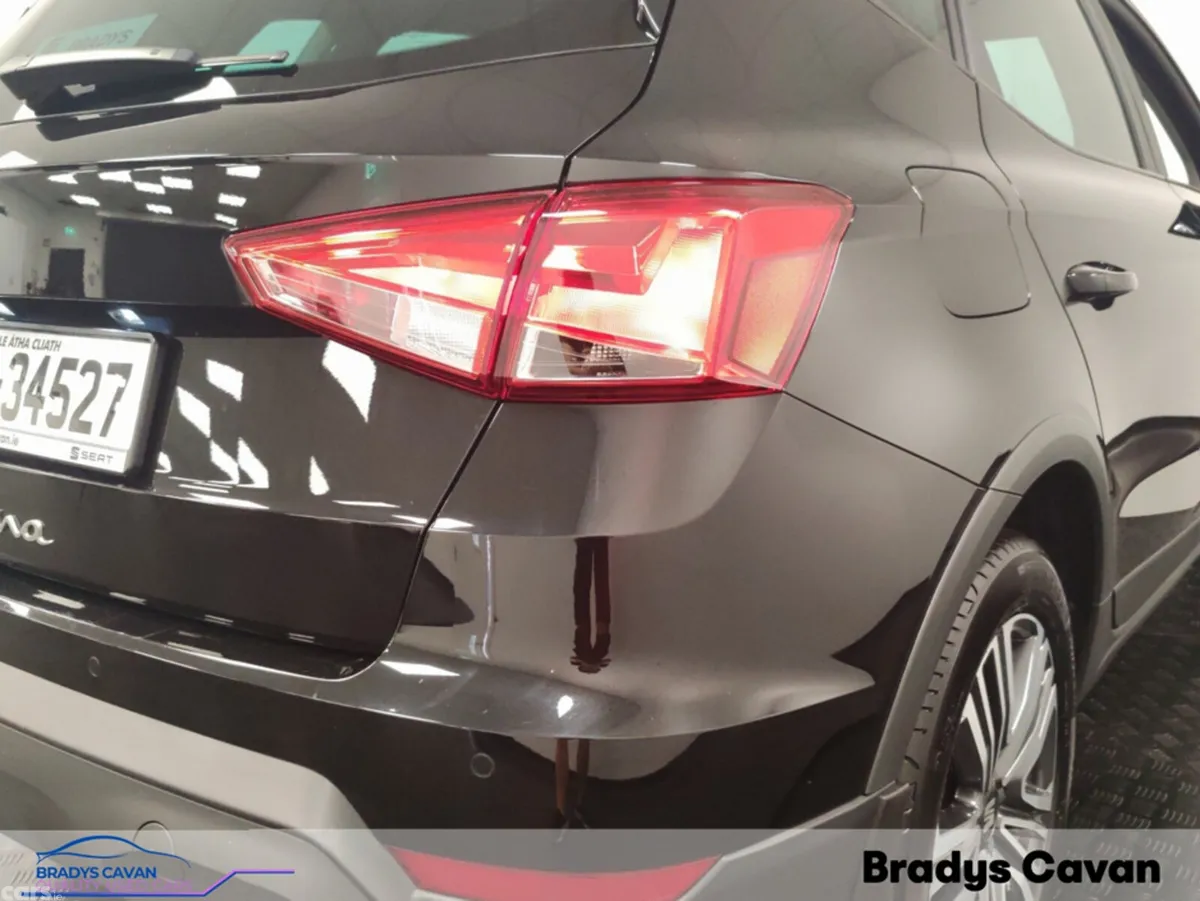 SEAT Arona Hatchback, Petrol, 2024, Black