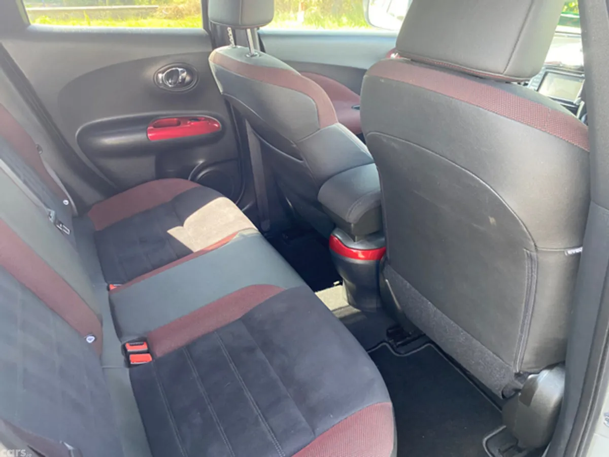 Nissan Juke MPV, Petrol, 2018, Grey
