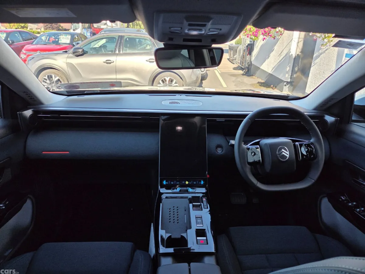 Citroen C5 Aircross MPV, Petrol Hybrid, 2026, Black