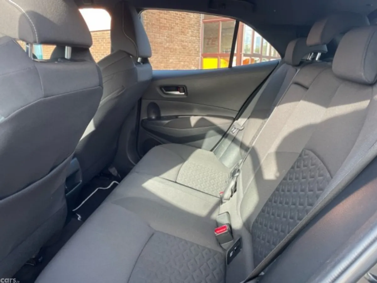 Toyota Corolla Hatchback, Petrol Hybrid, 2023, Black