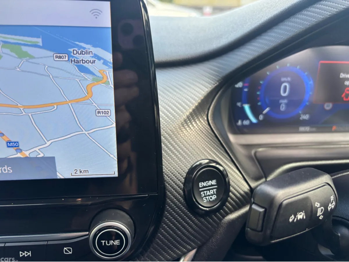 Ford Puma MPV, Petrol, 2023, Silver