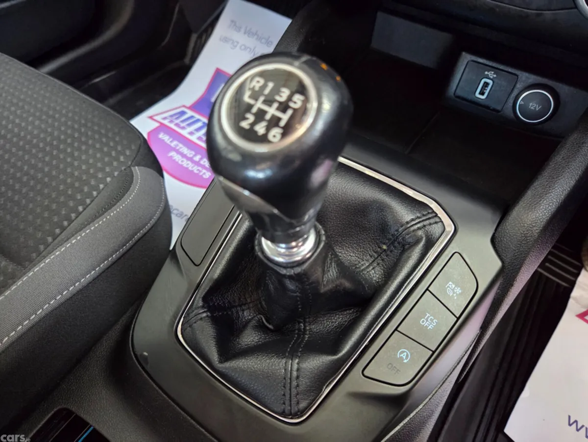 Ford Focus Hatchback, Diesel, 2019, Grey