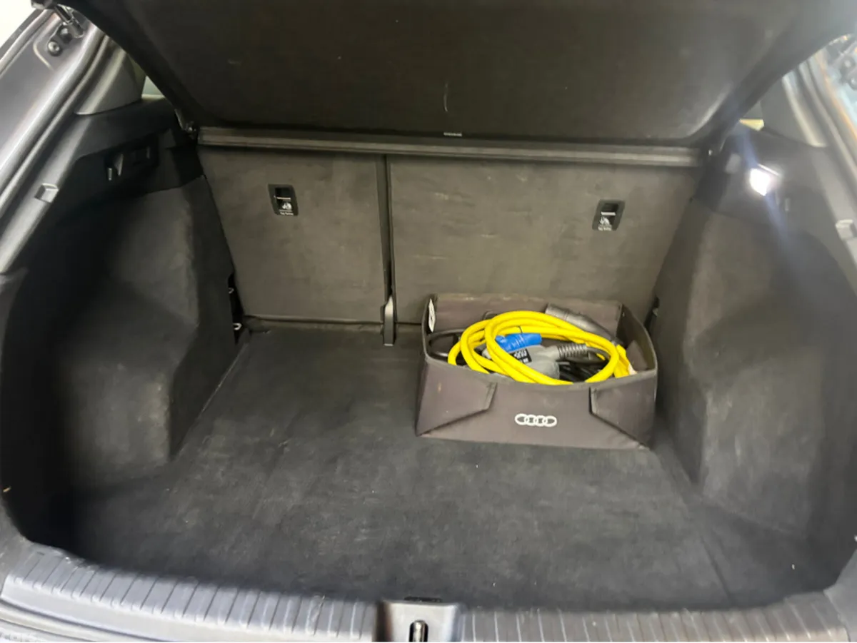 Audi Q4 e-tron SUV, Electric, 2023, Grey