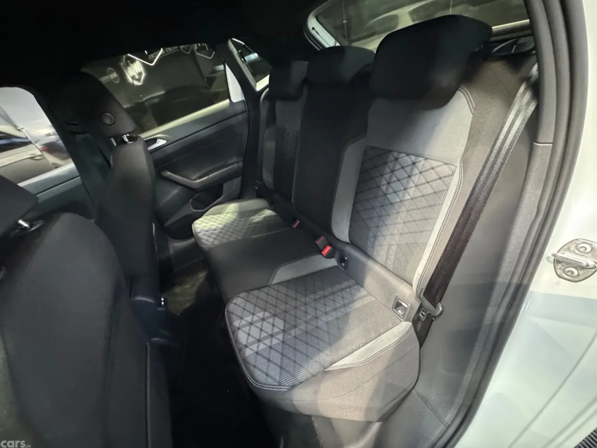 Volkswagen Polo Hatchback, Petrol, 2022, White